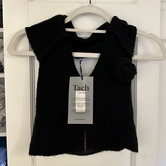 NWT TACH Morgana Knit Halter Top - Picture 4 of 8